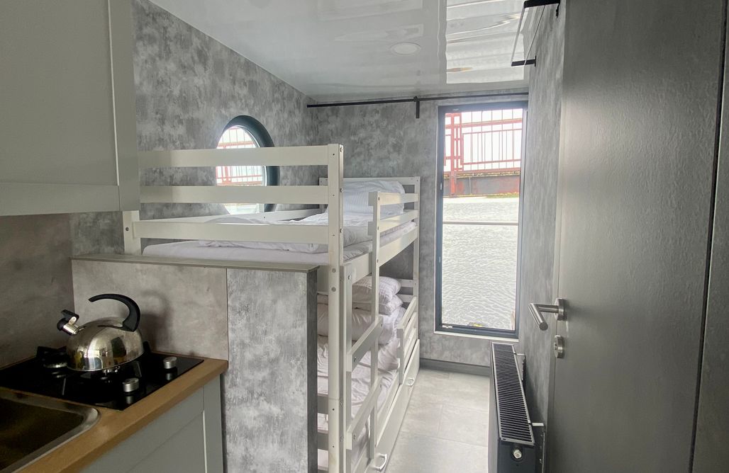 AlohaCamp Dom na wodzie Nikson 1