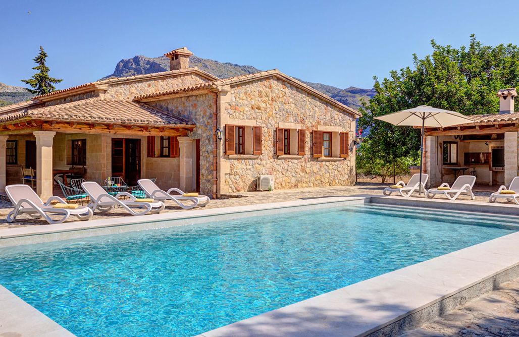 noclegi AlohaCamp Vartix Cerda Mallorca 1