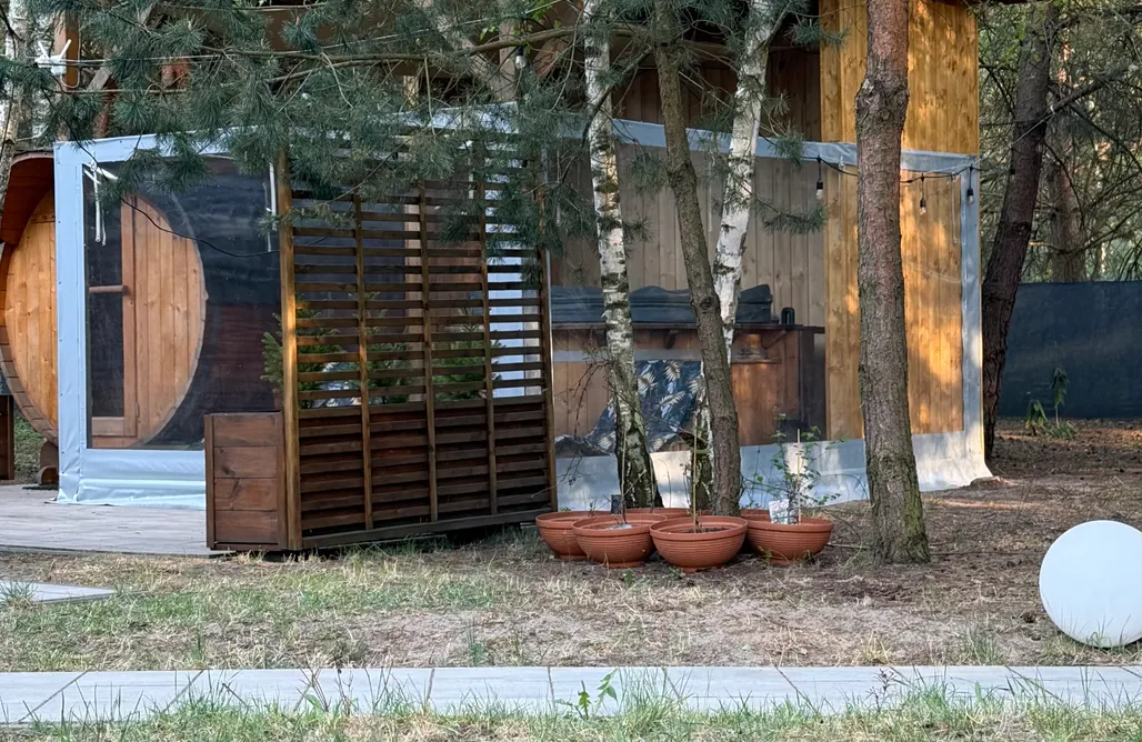 Hébergement AlohaCamp Leśna Ostoja-domek z prywatną sauną i balią w ogrodzie  1