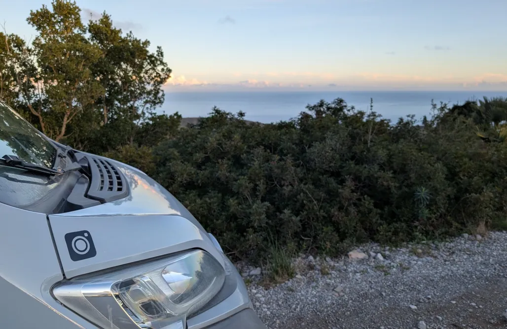 Fin De Semana Romántico Catalunya Camper Van en Barcelona: Nomad4 Esterri 1