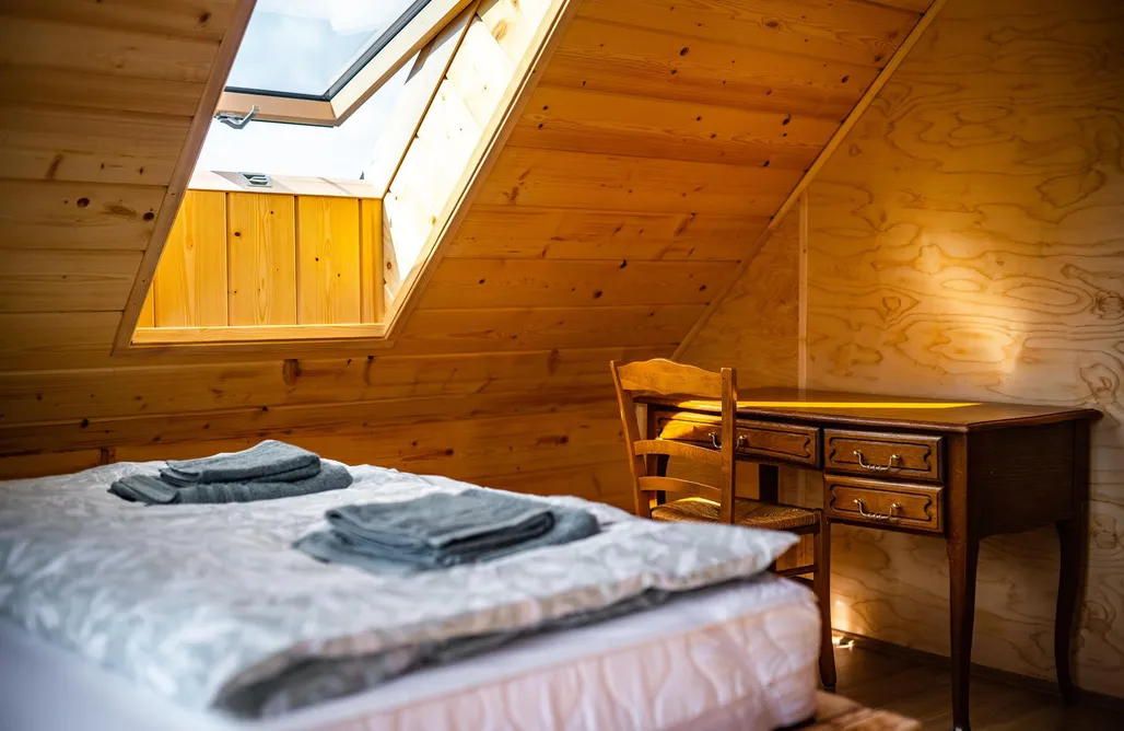 AlohaCamp Chata na wysokości WYŻEJ 4