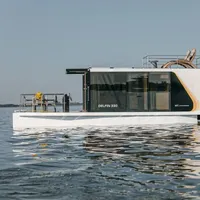 Patrycja gospodarz Yacht Hotel - Houseboat