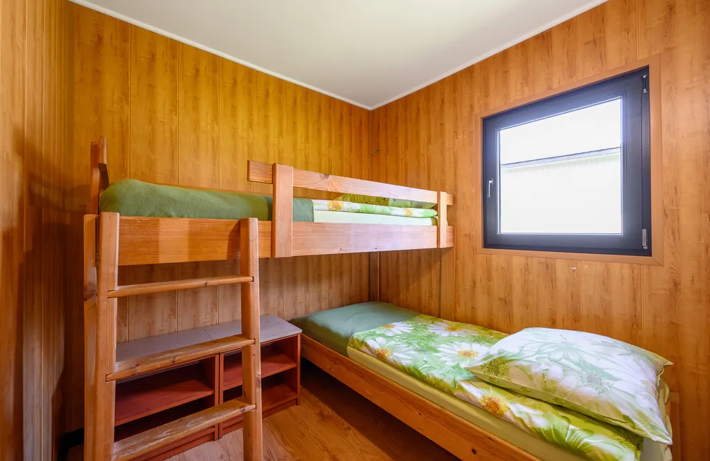 AlohaCamp Domek standard nad stawem 5 3