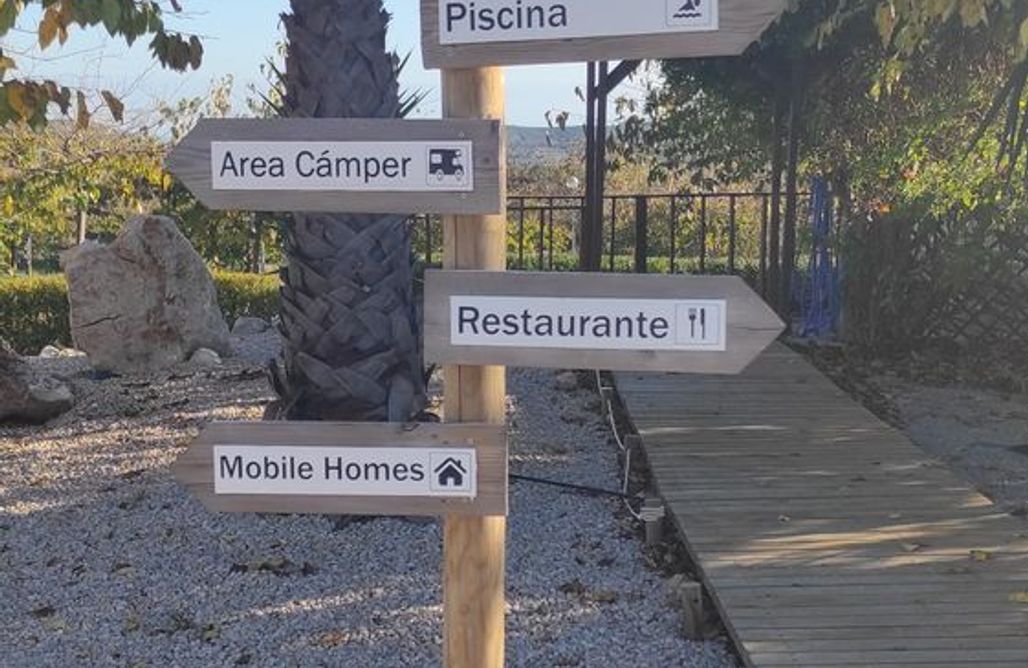AlohaCamp accommodation Glamping - Maestrat Park 5