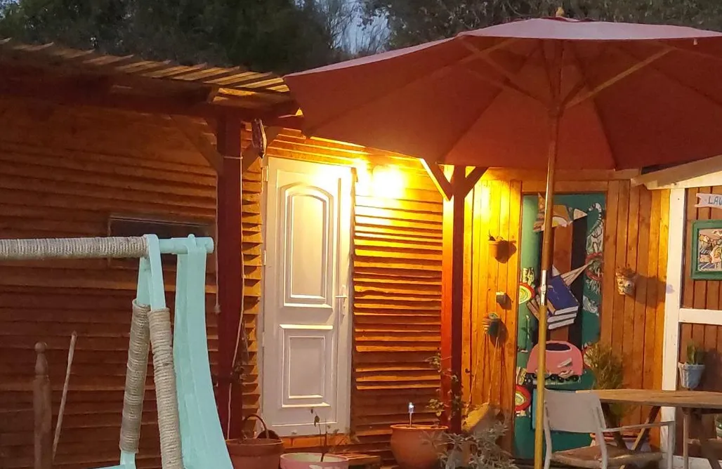 alojamientos AlohaCamp La Caravana de Sara 3