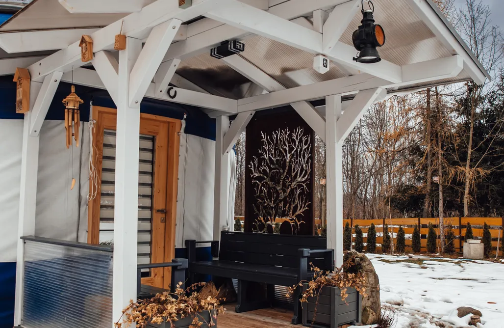 AlohaCamp Slow Flow Glamp 4