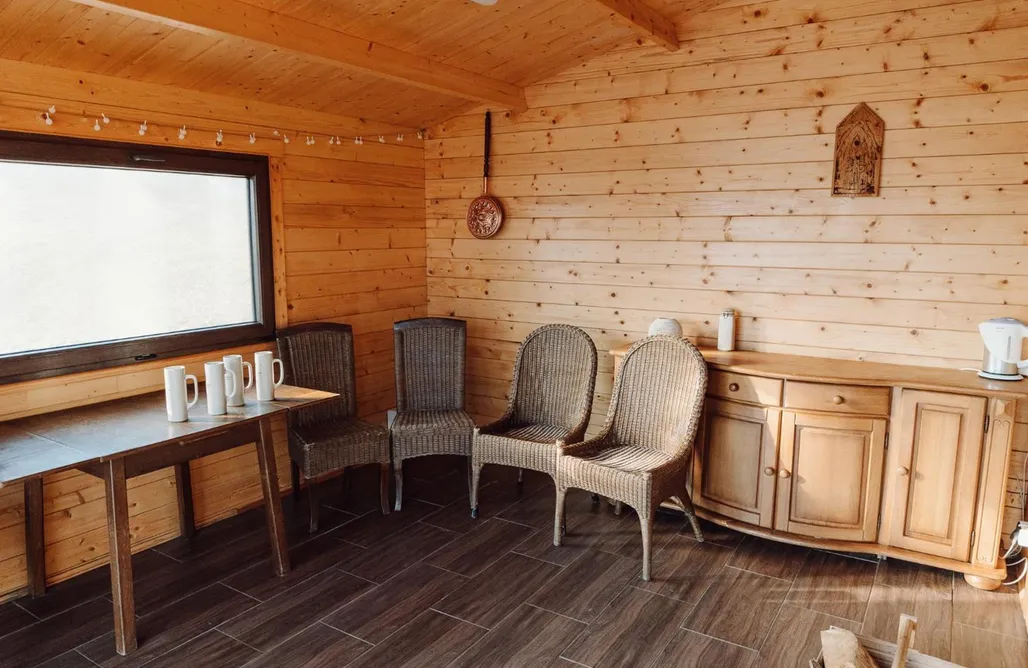 noclegi AlohaCamp Domek całoroczny nad jeziorem Gaładuś 1