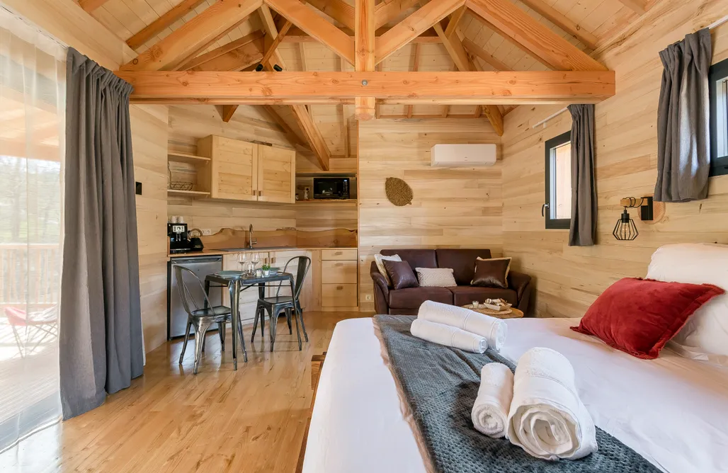 AlohaCamp Cabane Laurier 4