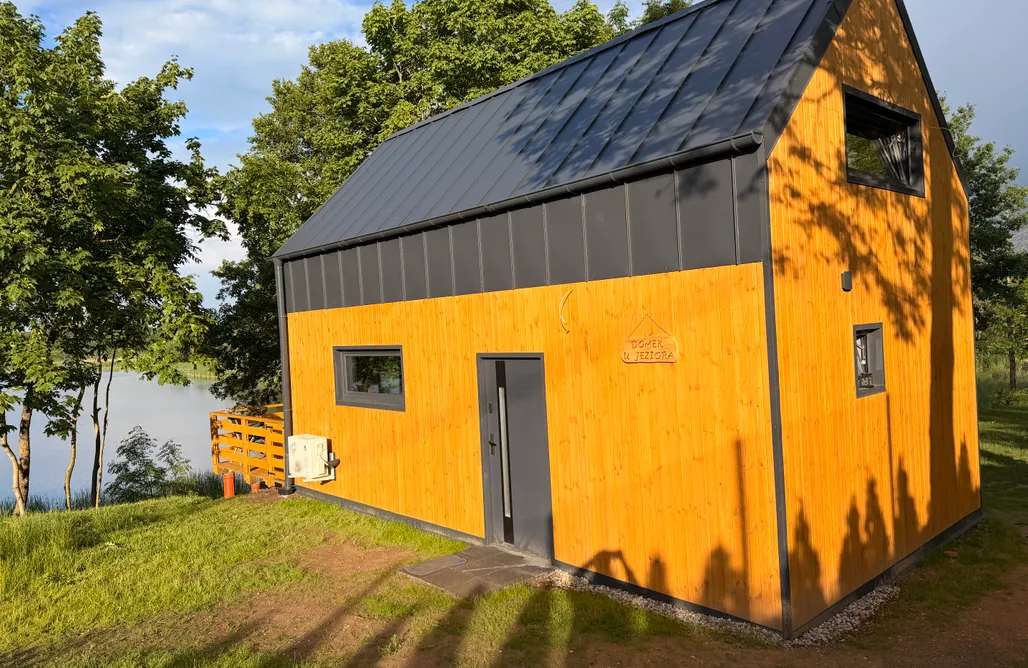 noclegi AlohaCamp Stodoła Nad Wodą - Domek U Jeziora  4