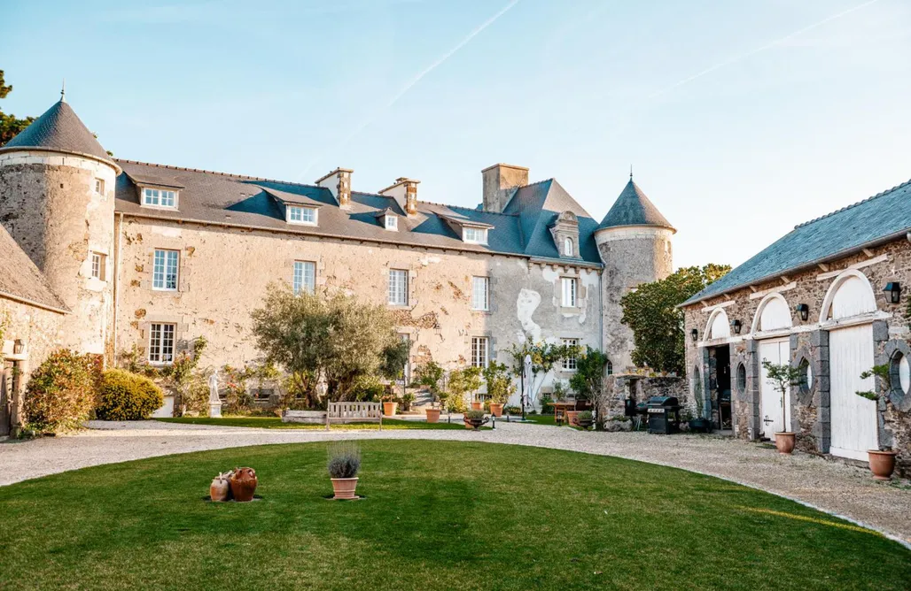 Location Vacances Manoir La Ville Durand 2