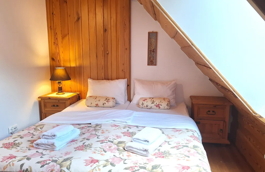 AlohaCamp Pokój dwuosobowy z łazienką nr 4 2