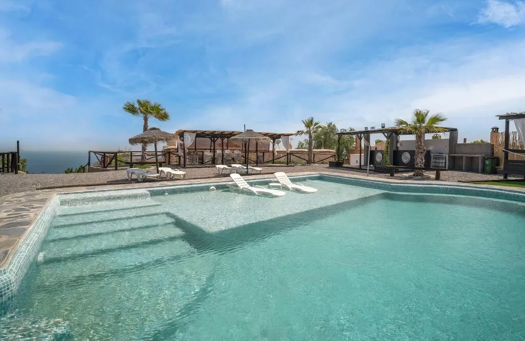 Alojamiento en Almería Paraje la Suerte Cortijo la Suerte 1