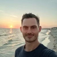 Dariusz gospodarz Domy kopułowe