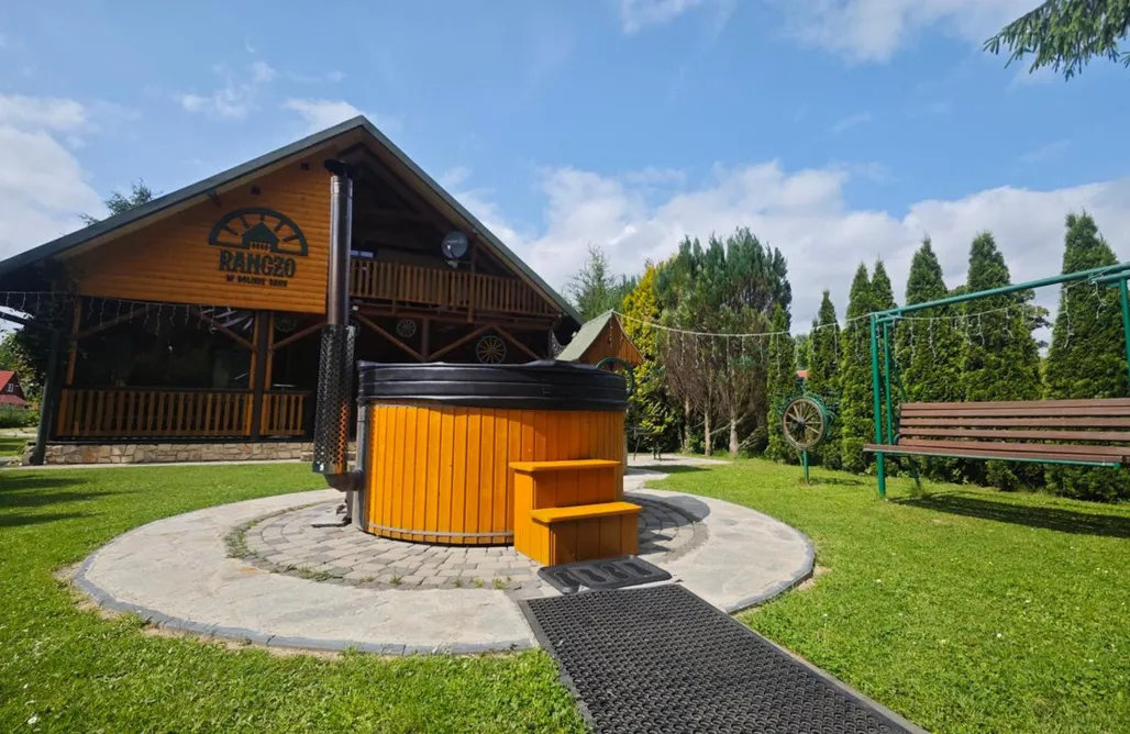 noclegi AlohaCamp Ranczo Bieszczady w Dolinie Sanu 1