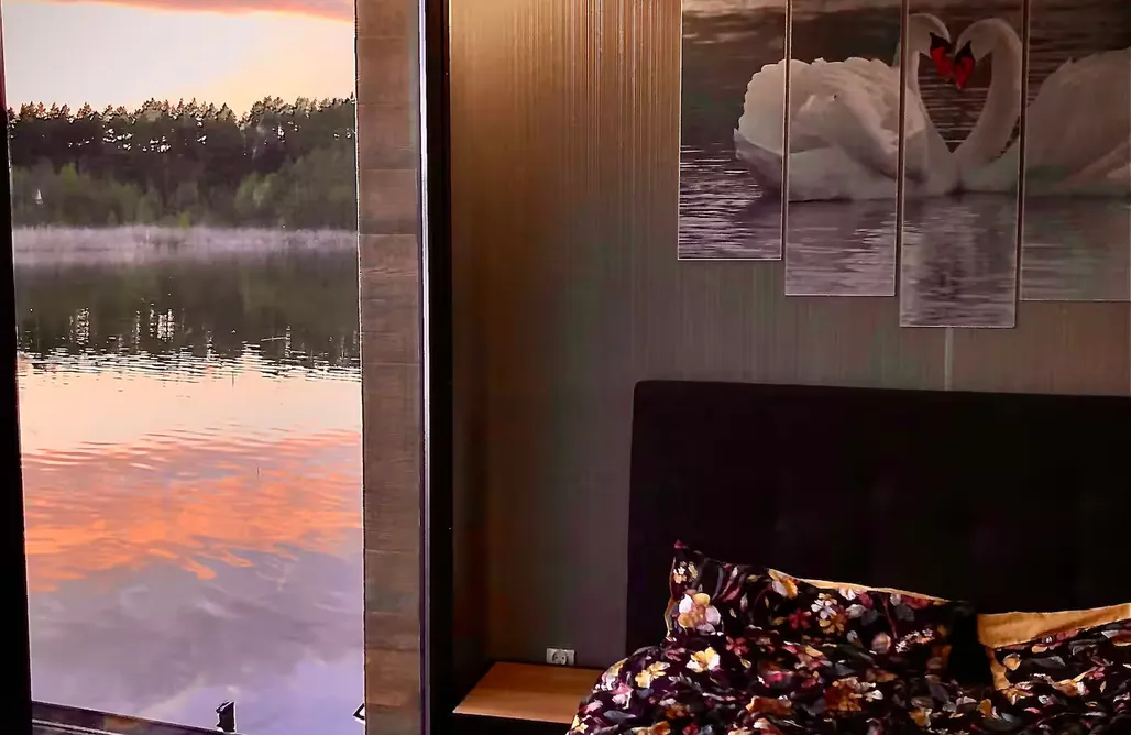 AlohaCamp Domek na wodzie 2