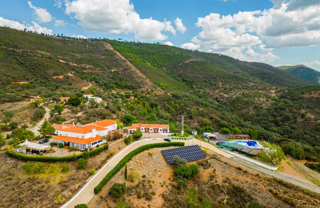 alojamientos AlohaCamp Hotel Veneros 1