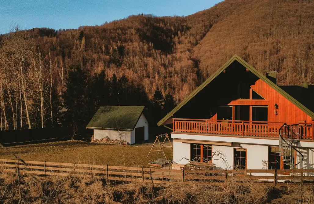 noclegi AlohaCamp Daleko do sufitu - Twój azyl w sercu Gorców 2