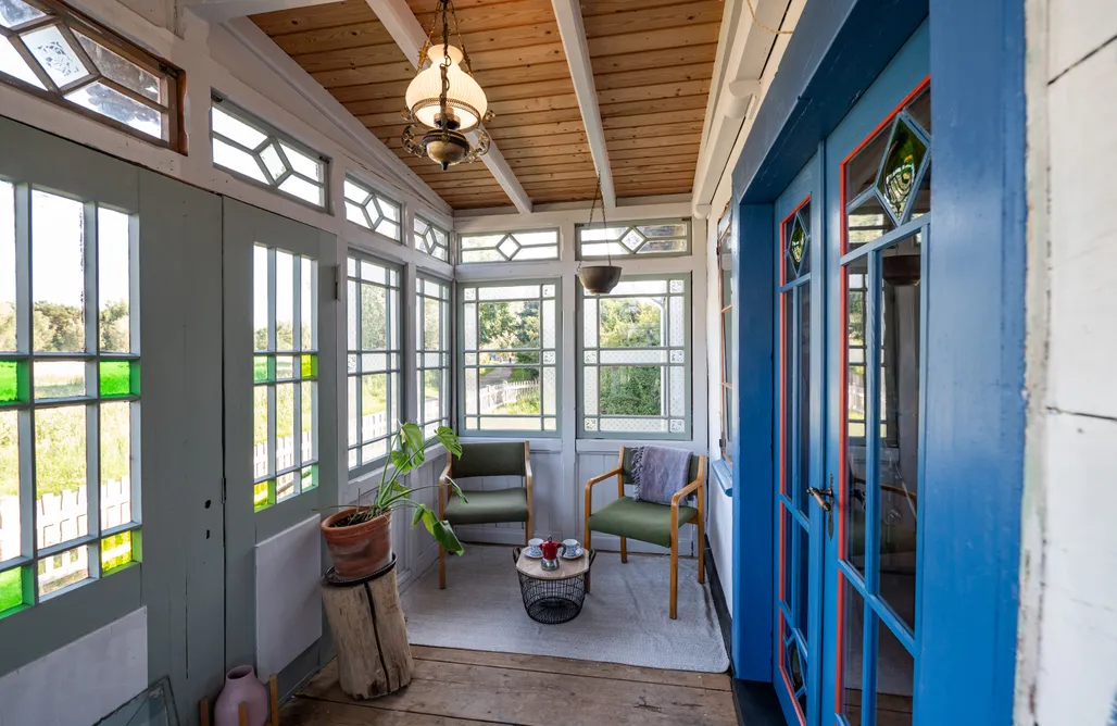 AlohaCamp accommodaties Huis van de Goede Zomer – historisch huis in Drewnica 4