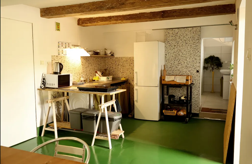 AlohaCamp Podwójny pokój grupowy 1