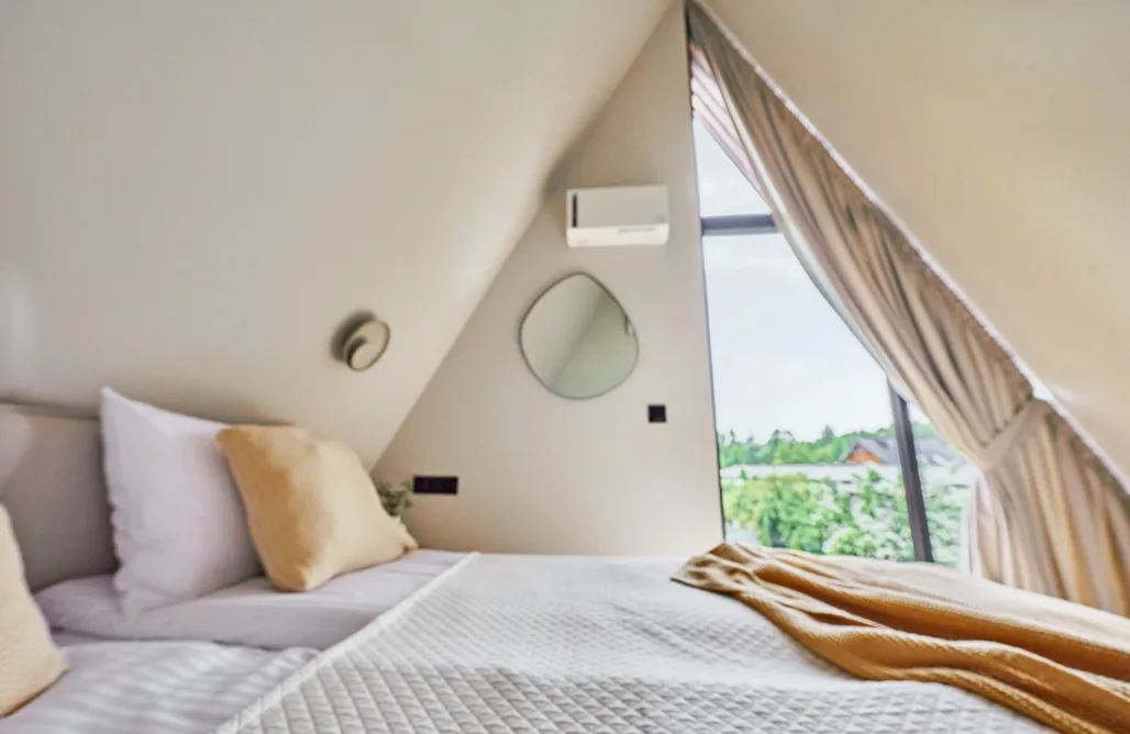 AlohaCamp Domek z 2 sypialniami i balią z jacuzzi 4