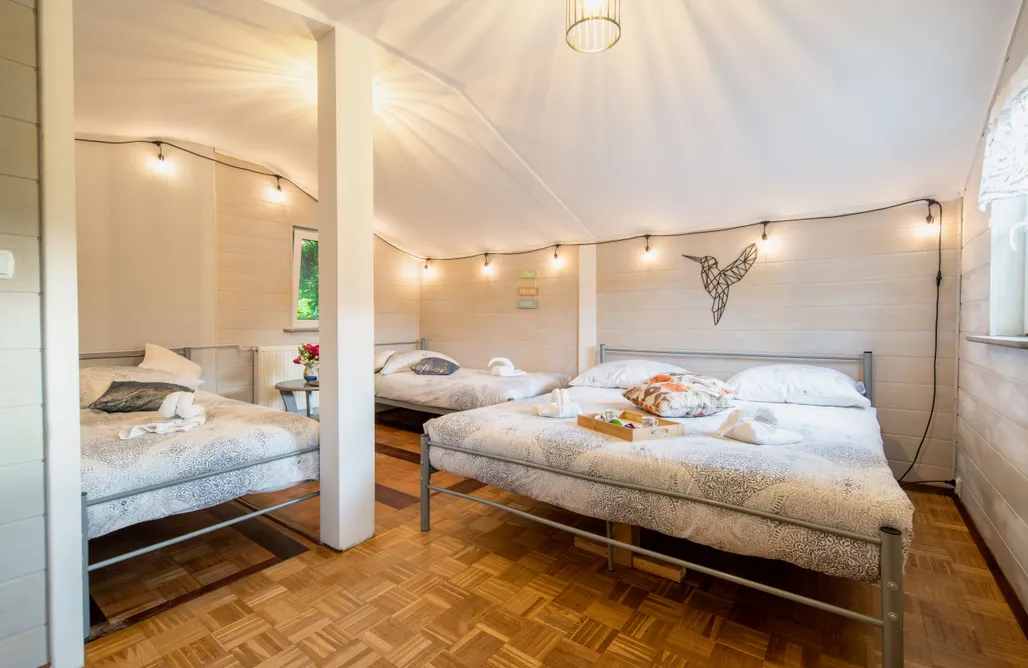 AlohaCamp accommodation Kurna Chata 5