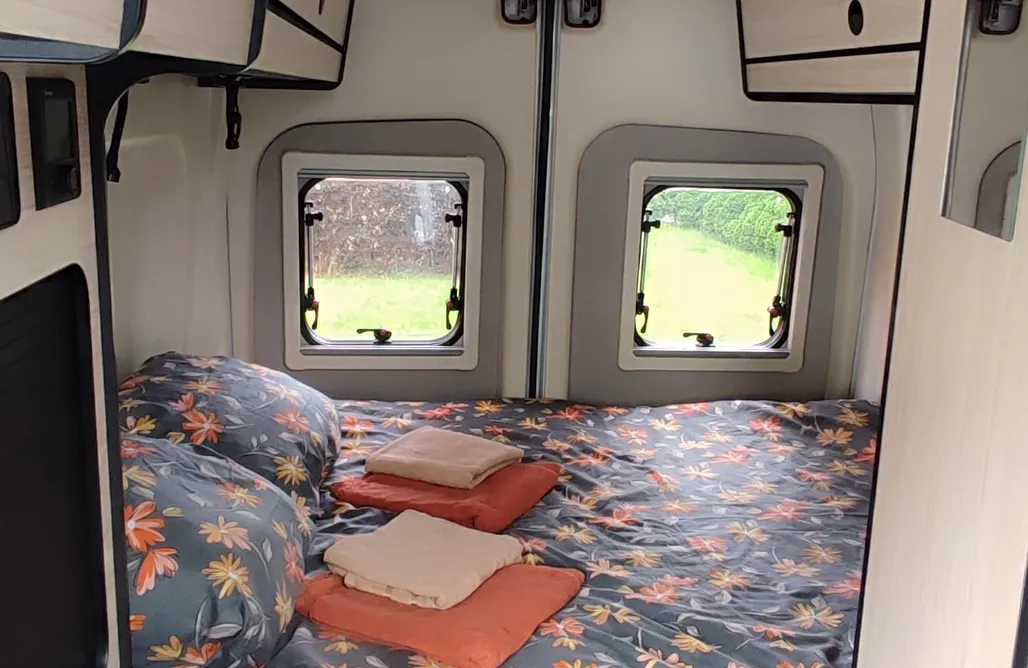 Camper Huren Polen KamperVan Start vanuit Gdańsk - Automaat 1