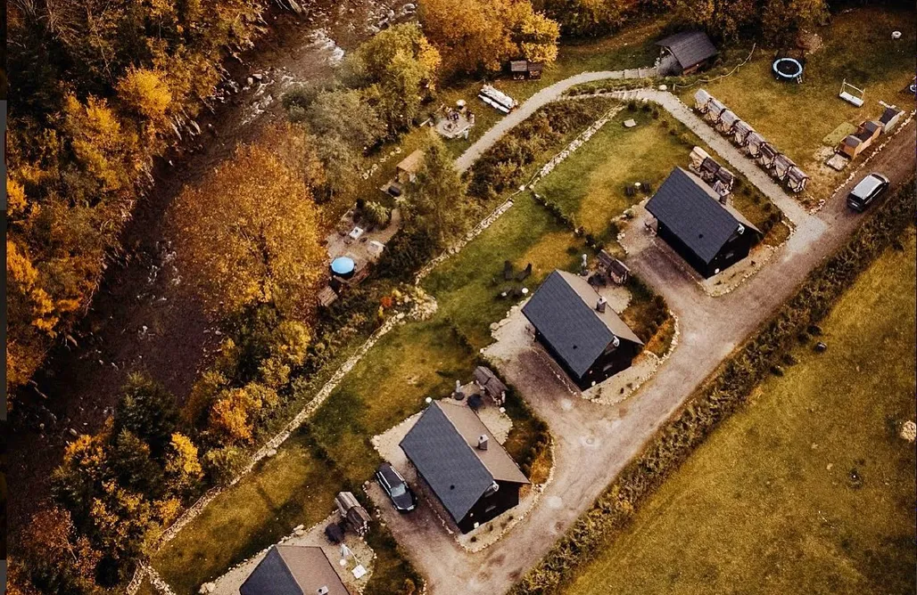 Szumilove Domki z saunami AlohaCamp