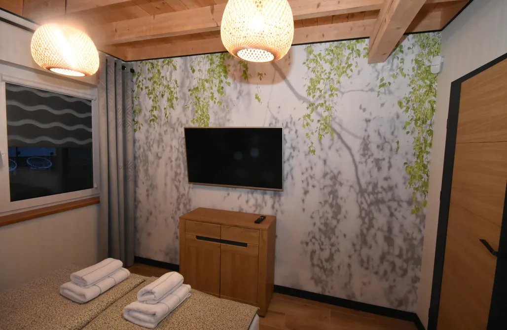 AlohaCamp Forest House Sasino 3