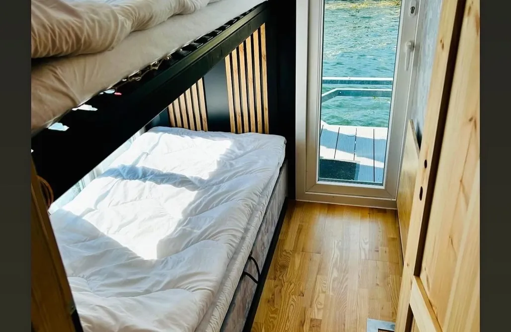 AlohaCamp Mindset Houseboats 2