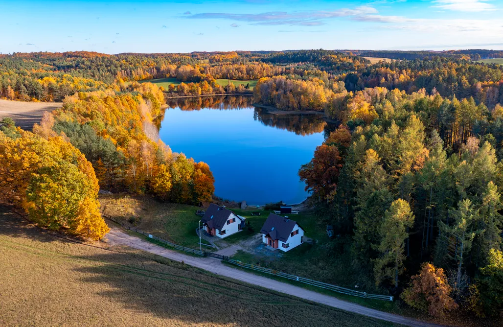 AlohaCamp accommodation Dom Kaszubski nad jeziorem z balią i sauną 1