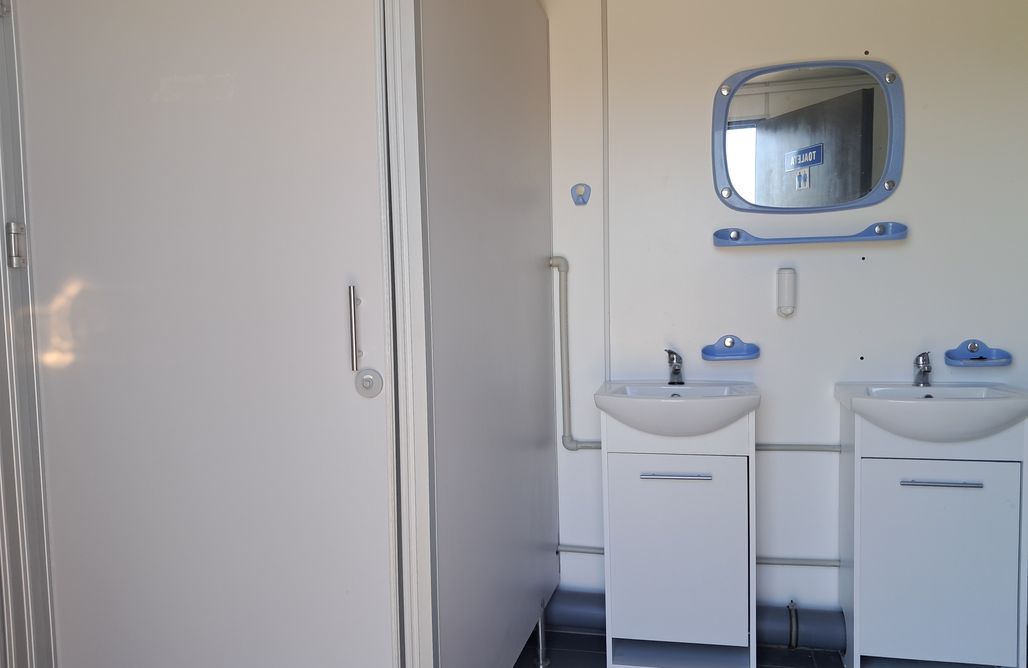 AlohaCamp Namiot Tipi mad brzegiem jeziora 1