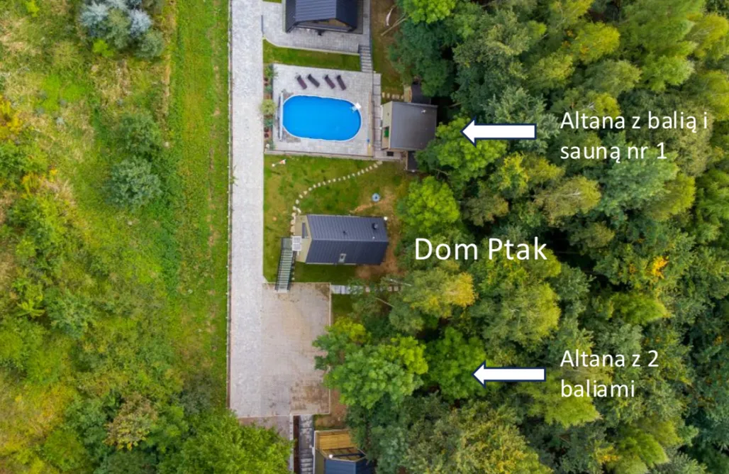 AlohaCamp Dom Krowa w Ramonesce  1