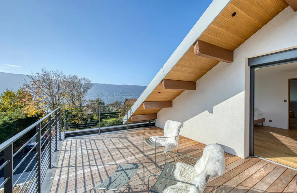 Unterkunft AlohaCamp Villa Luminosa – Piscine et Vue sur le Lac 4