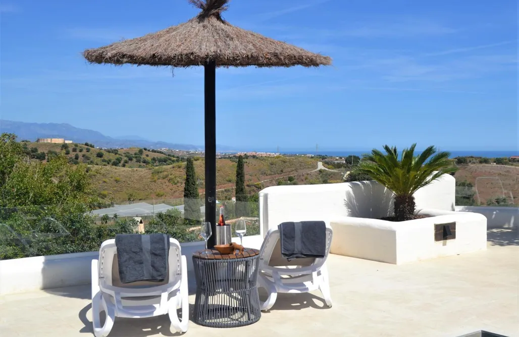 Zaćmienie Słońca 2026 ☀️ Ecovilla 1