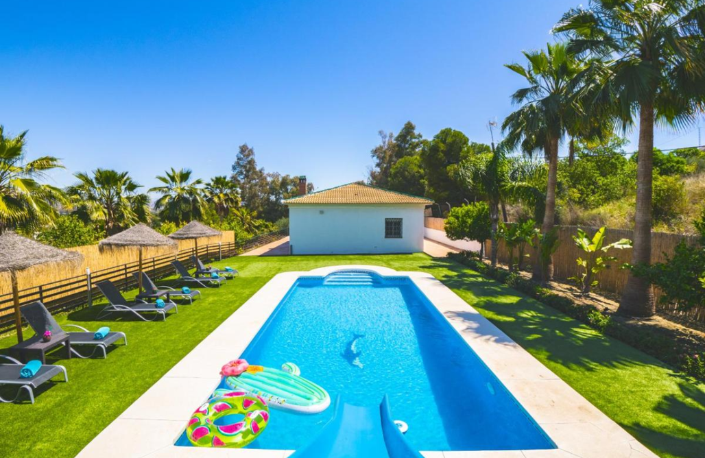 AlohaCamp Lemon House 1