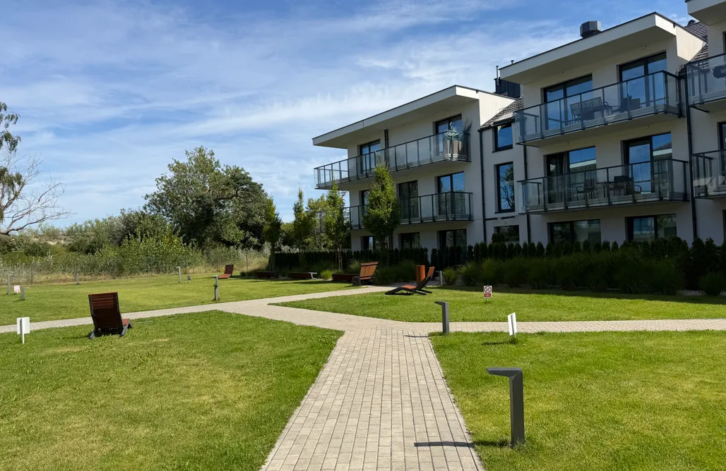 Domki Glampingowe Rezydencja Niechorze - apartament przy plaży z basenem i darmowym SPA 3