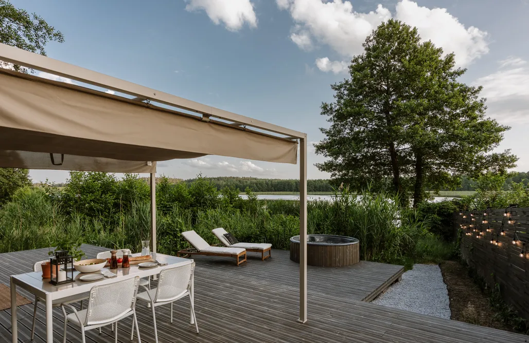 Alloggio AlohaCamp Mini Lake House - casetta proprio sul lago 1