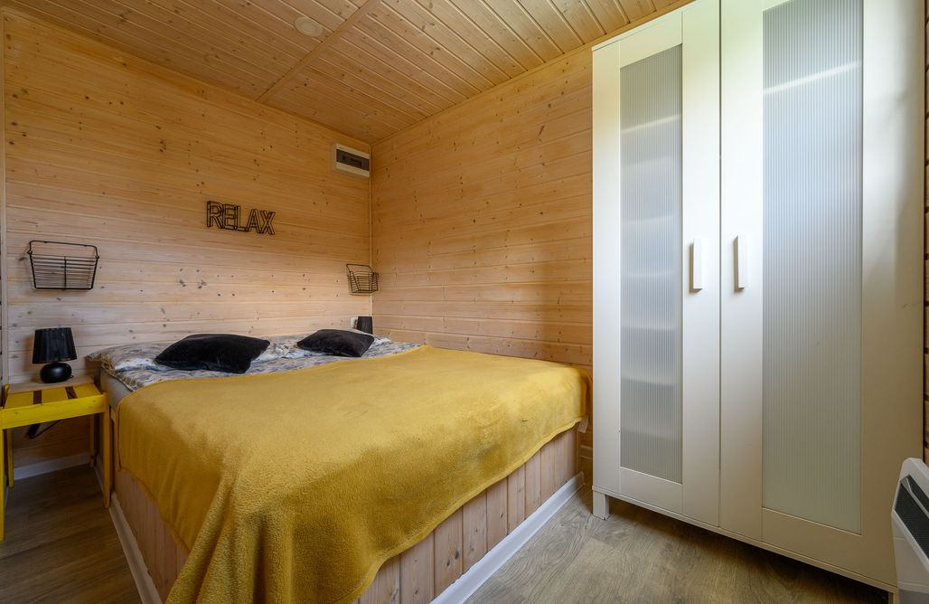 AlohaCamp Domek komfort z jacuzzi 4A 3