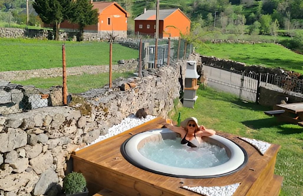 AlohaCamp accommodation Casa Bogadeiro 3