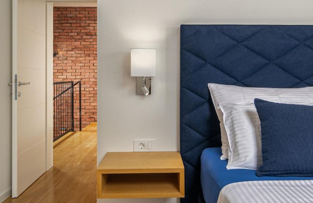 AlohaCamp Villa Royal Stone mit Pool 4