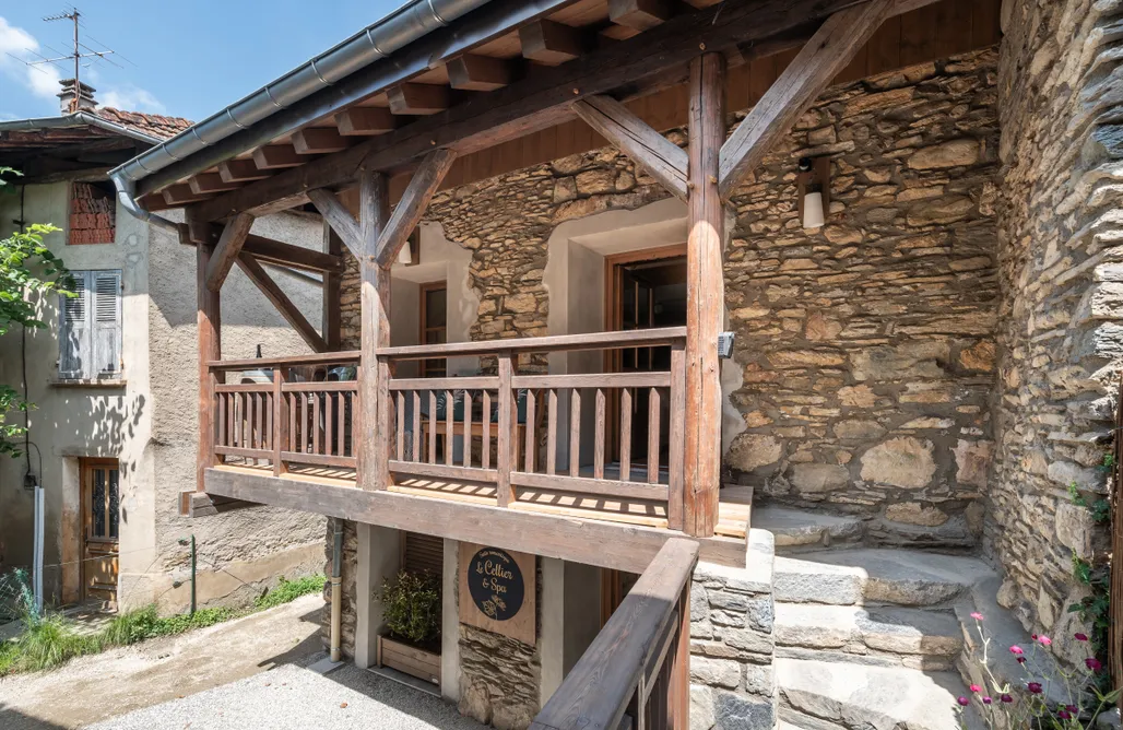 Unterkunft AlohaCamp Le Cellier & Spa : Chalet Love Room & Spa Privé à Saint Maximin  4