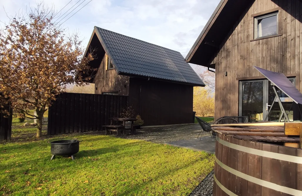 AlohaCamp Domek z balią 1