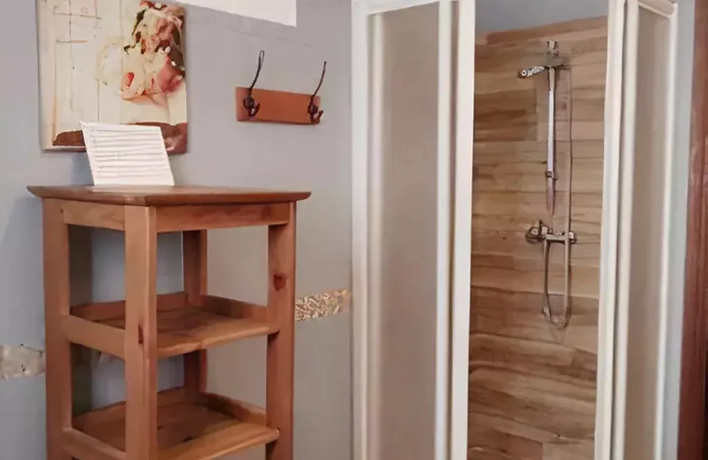 alojamientos AlohaCamp Casa rural Camelot 1