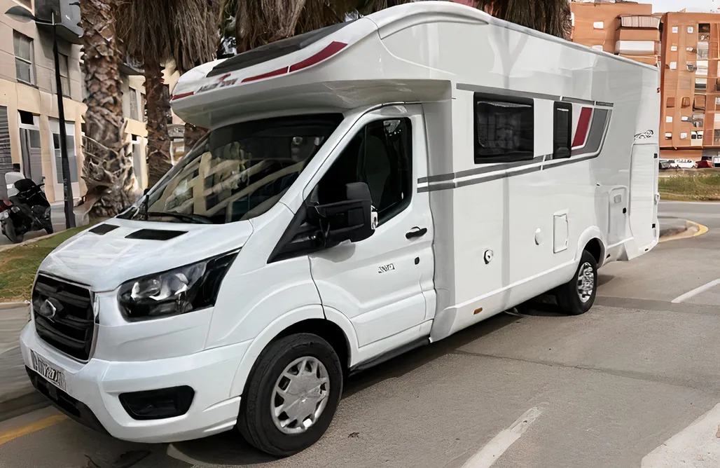 Atocaravana Ford Chronos 298TL AlohaCamp