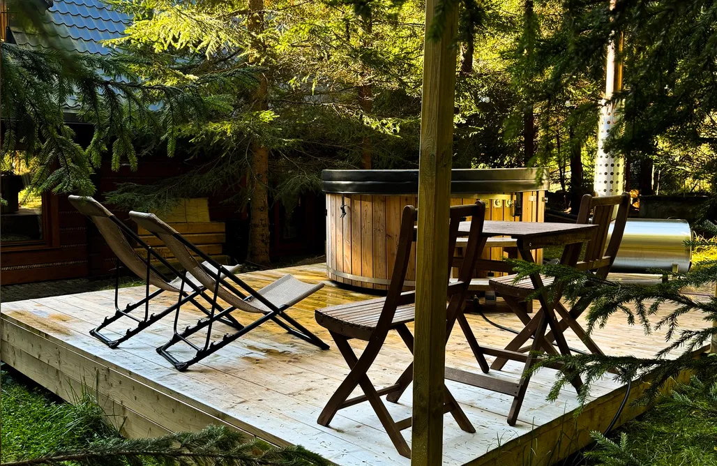 noclegi AlohaCamp Domek w zaczarowanym lesie 4