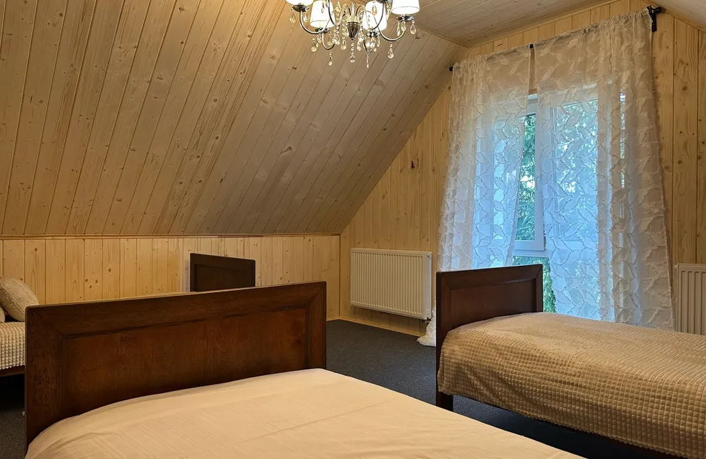 AlohaCamp Domek z jacuzzi Pod Starym Dębem Łuków 4