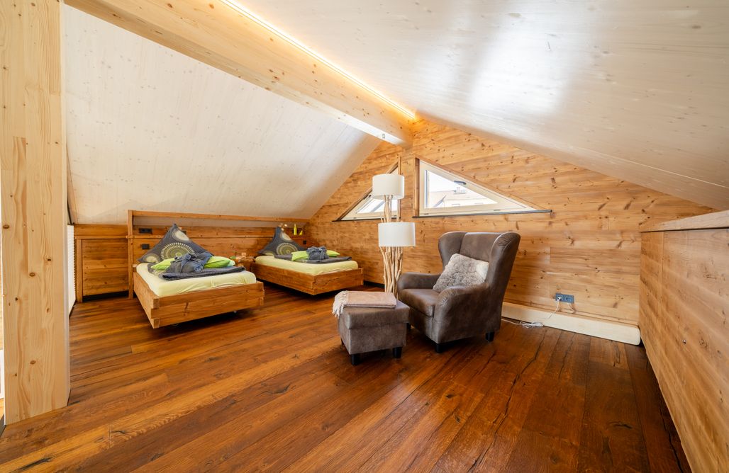 AlohaCamp Whisper of Alpacas 4