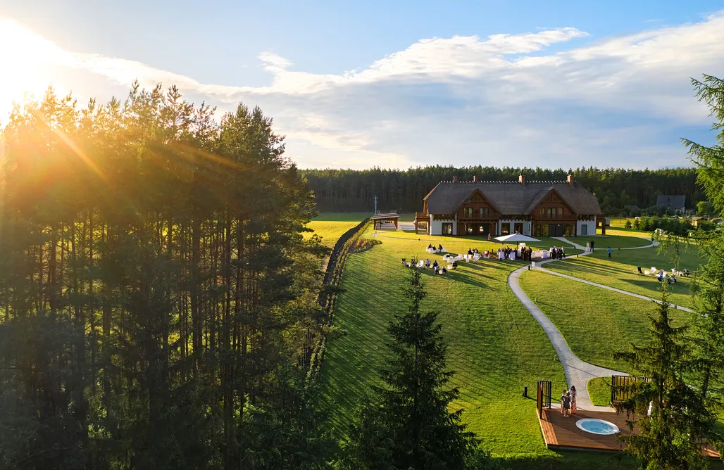 AlohaCamp accommodation Luksusowe Siedlisko Milachowo nad rzeką  2