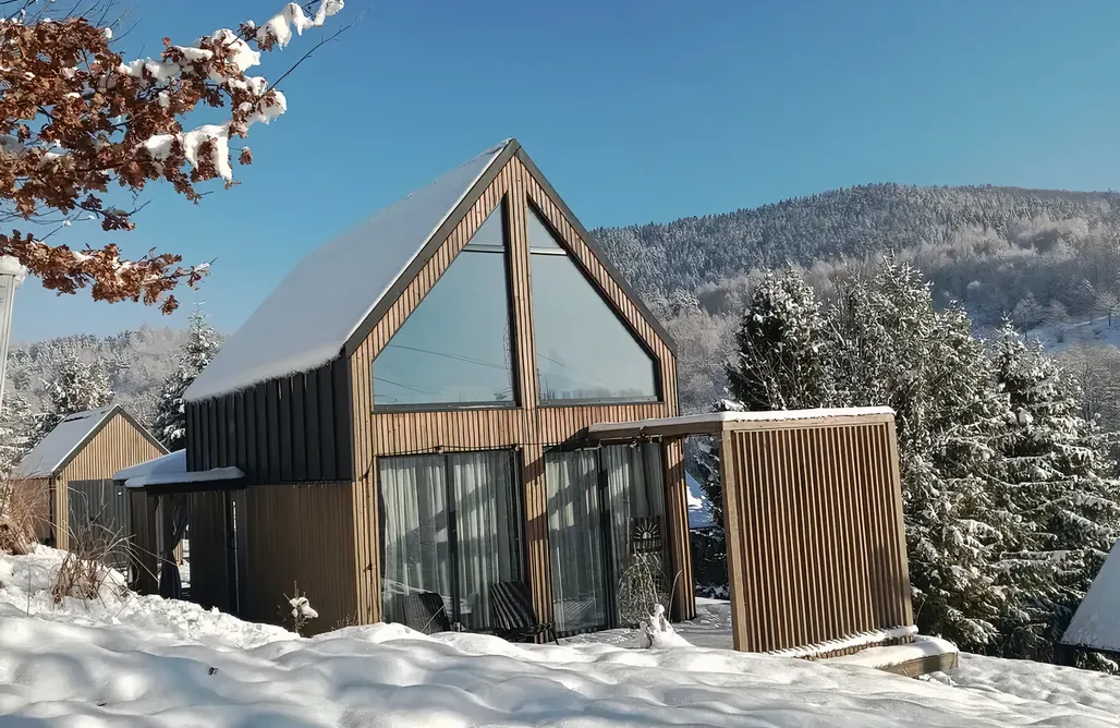 Stodoła Mutne AlohaCamp