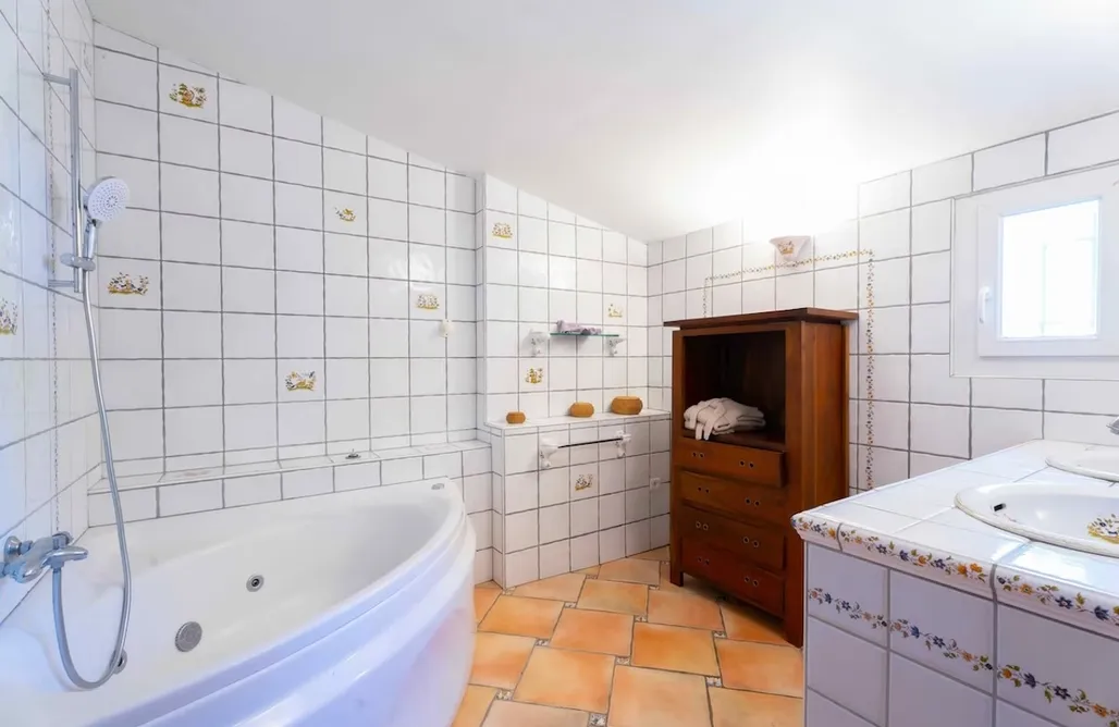 AlohaCamp Haus mit acht Schlafzimmern 1